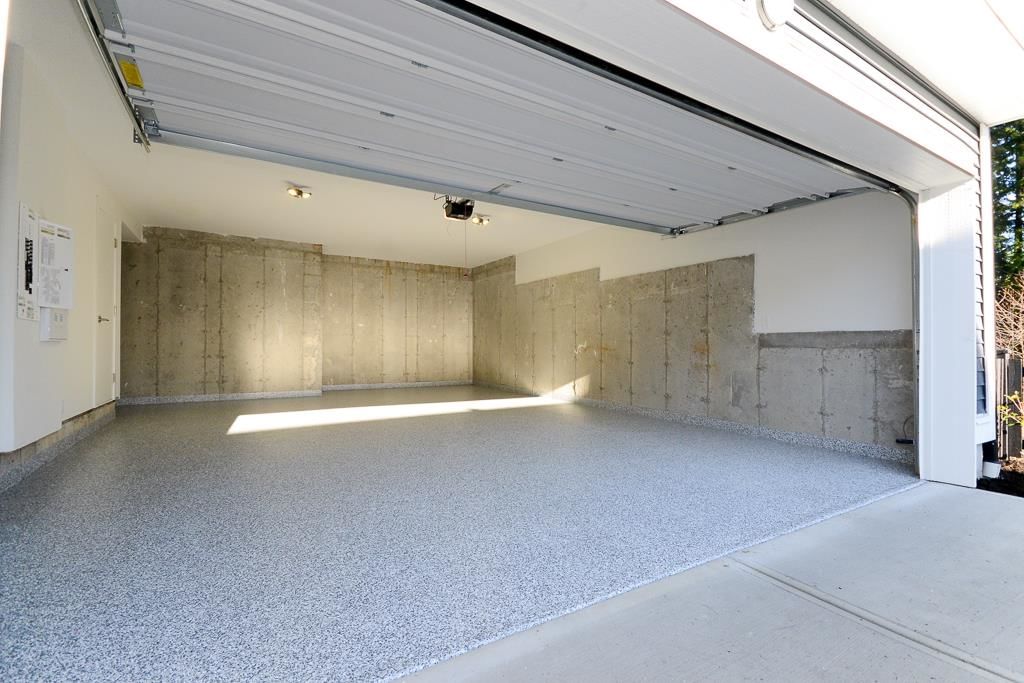 Listing Image 30