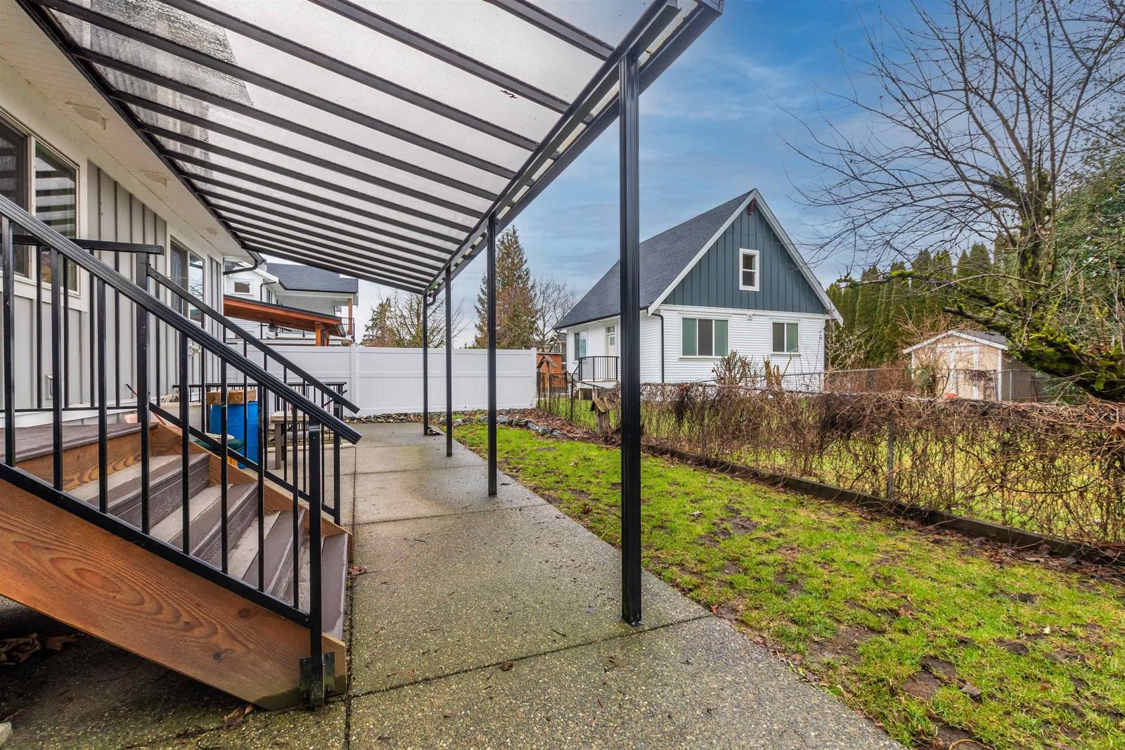 Listing Image 15