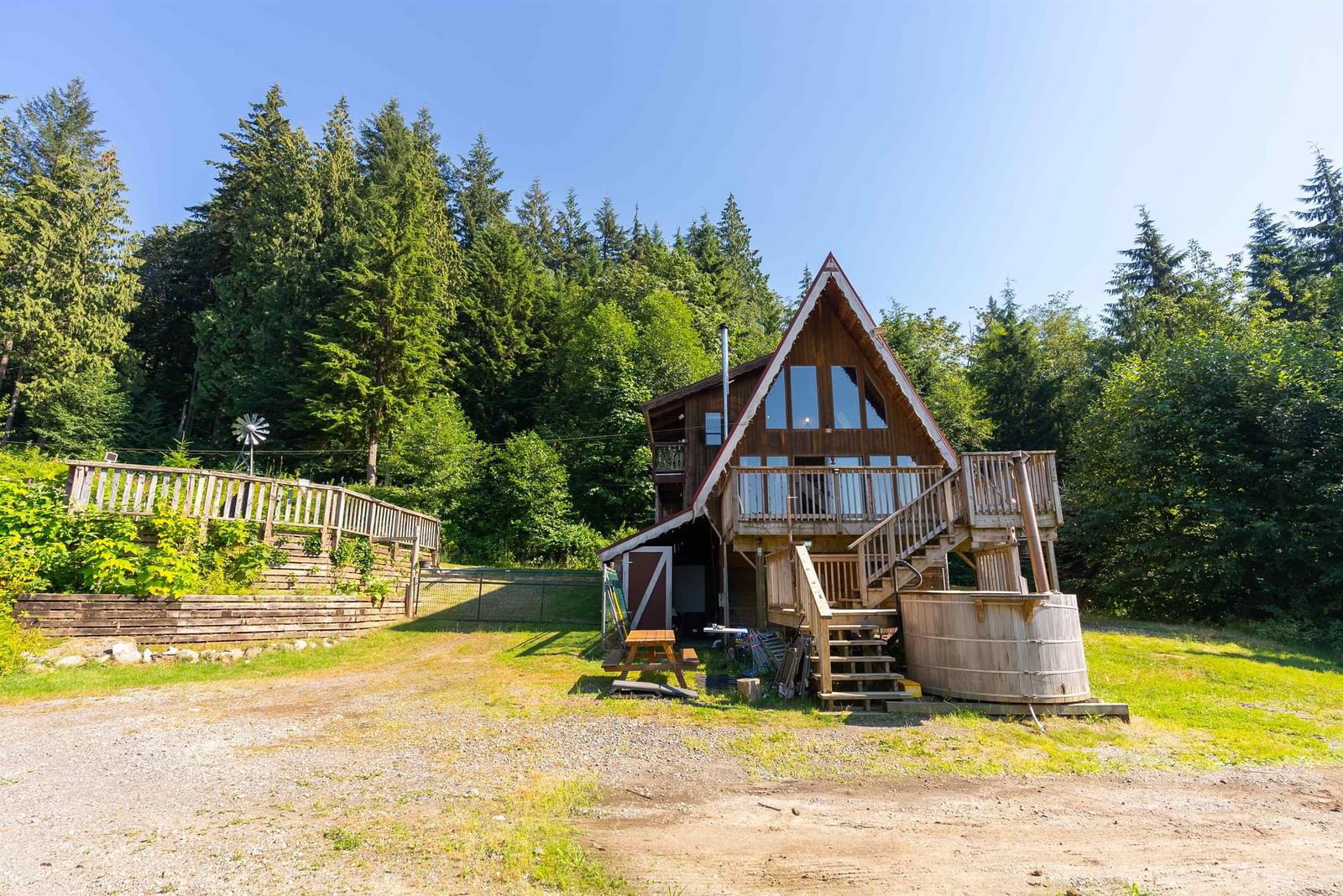 Listing Image 4