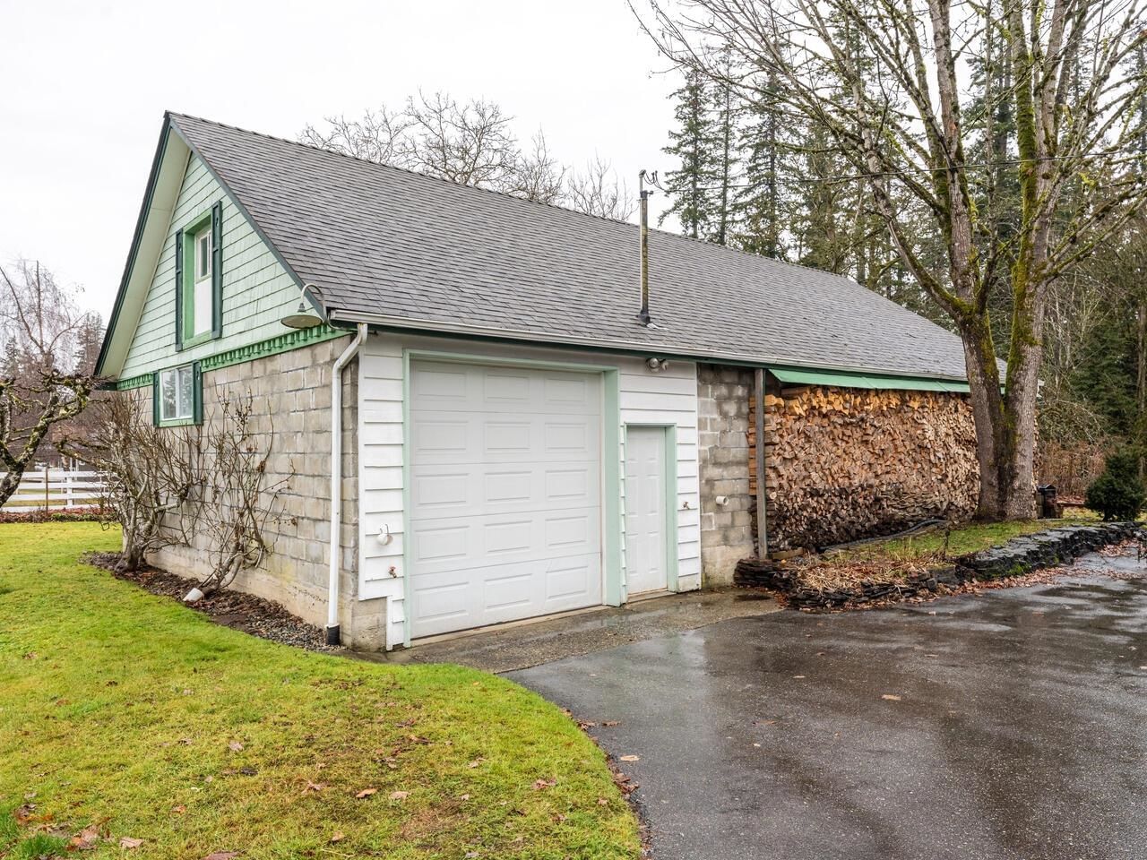 Listing Image 32