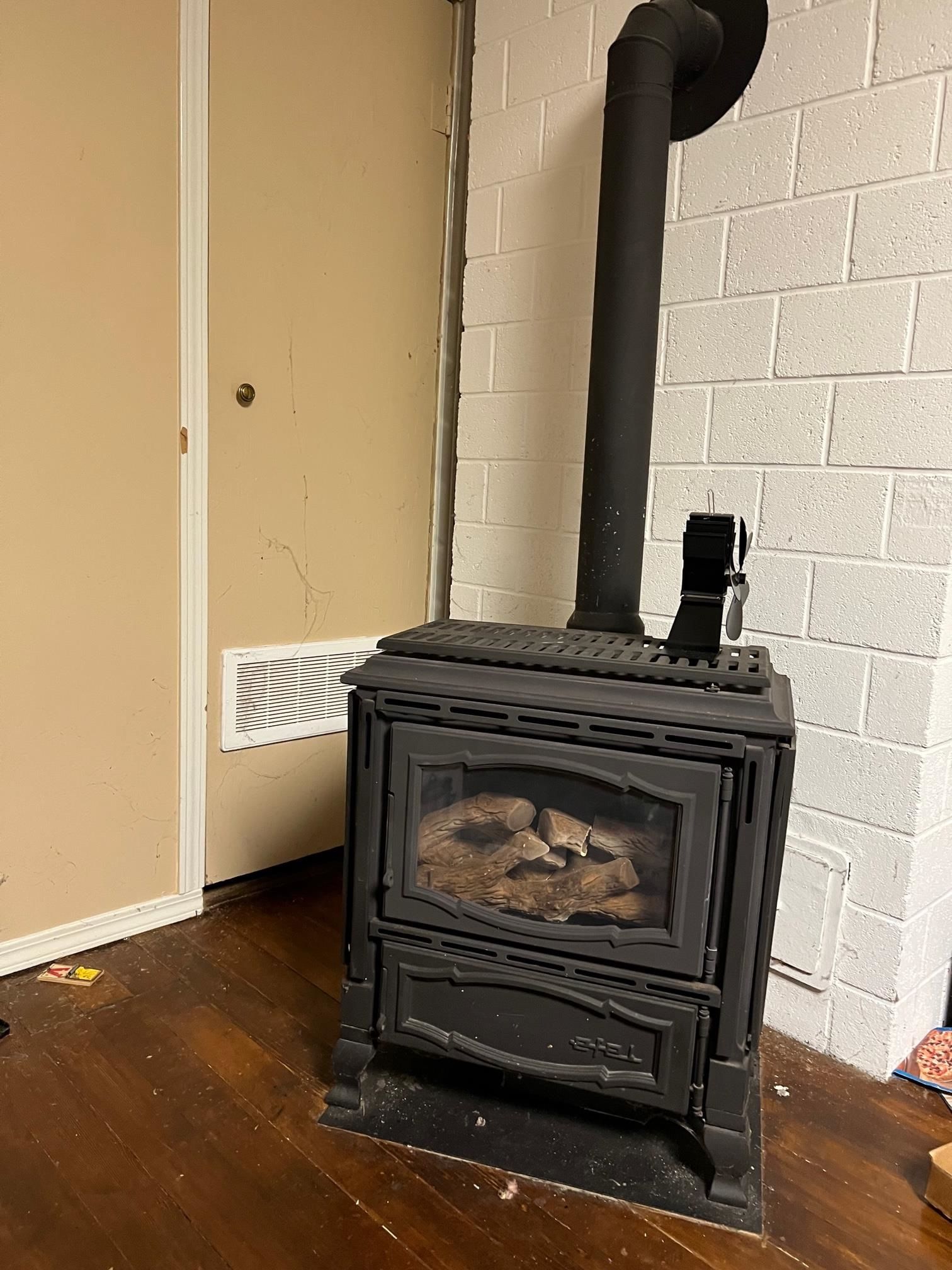 Listing Image 10