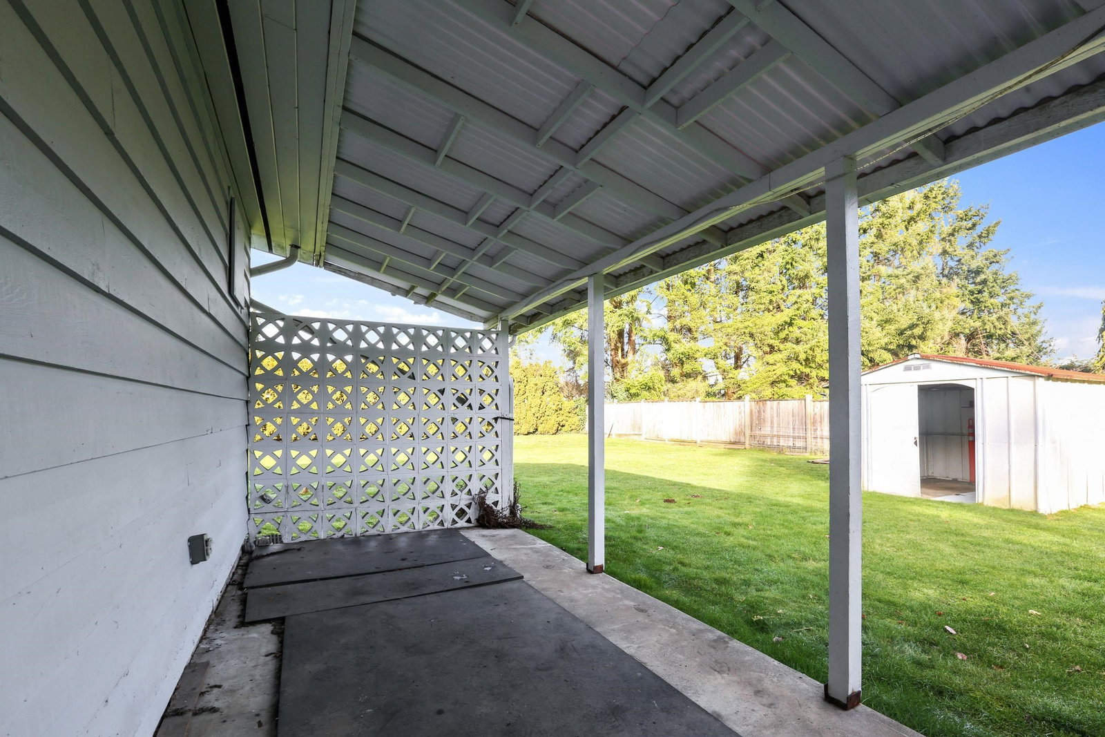 Listing Image 24