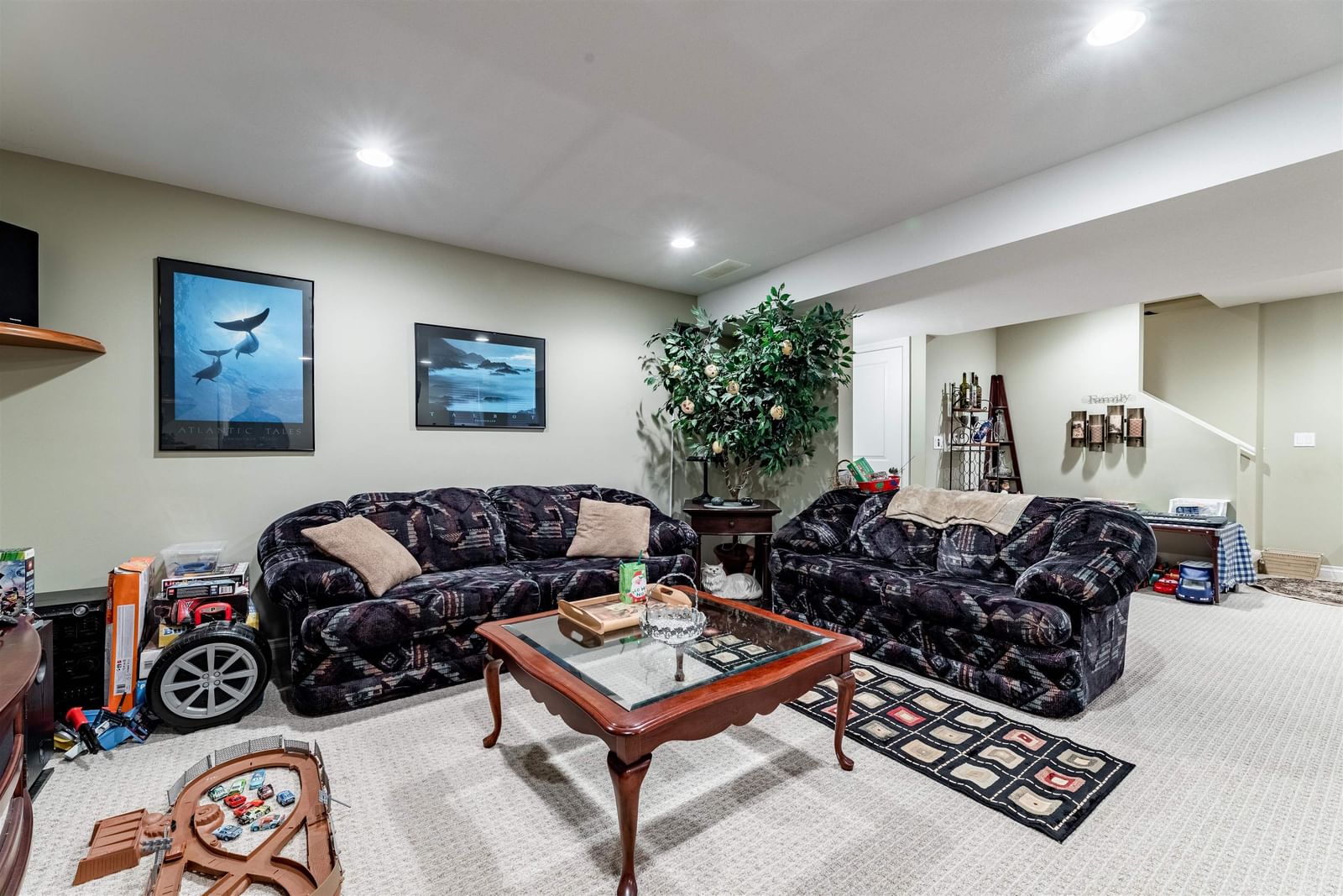 Listing Image 35