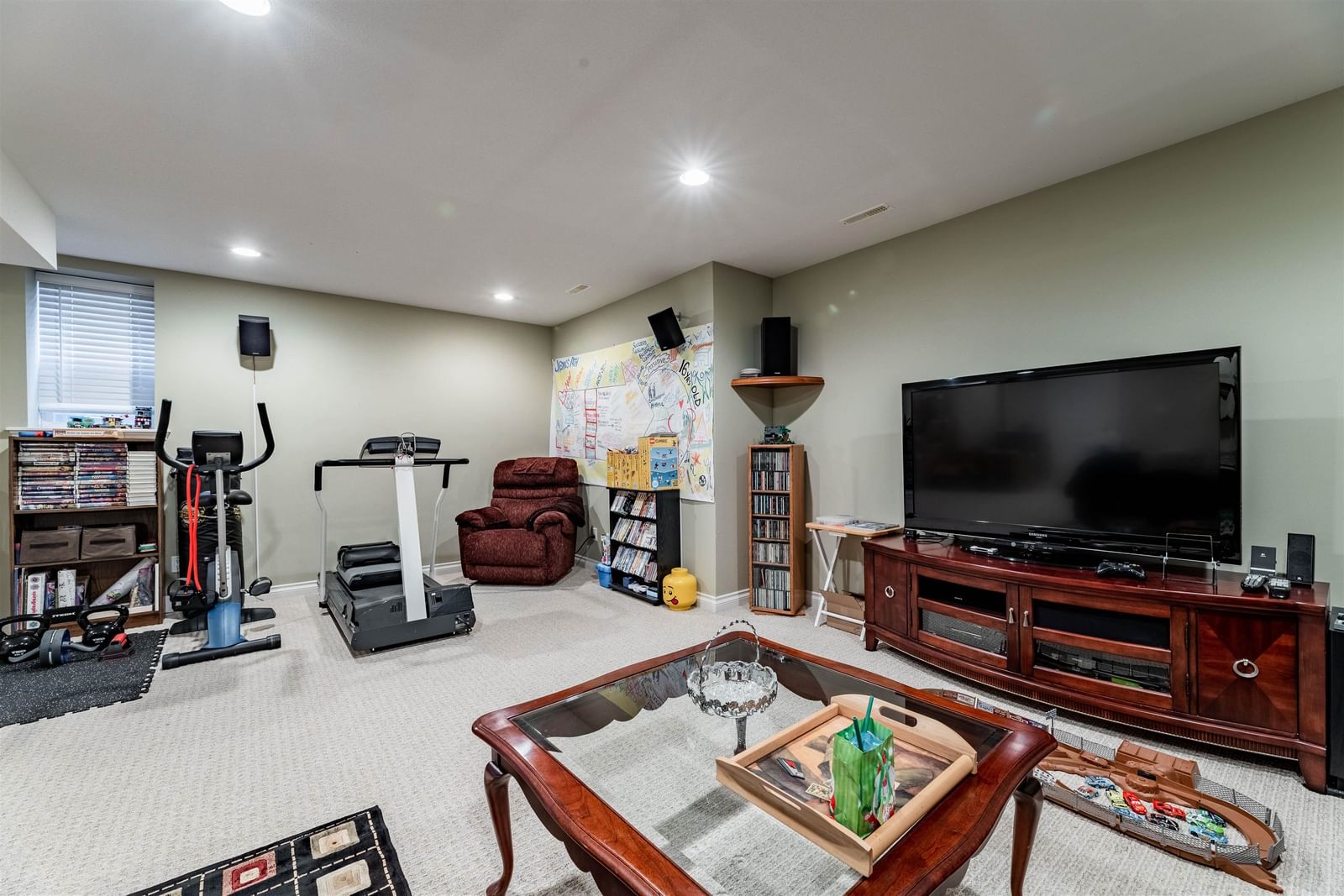 Listing Image 37
