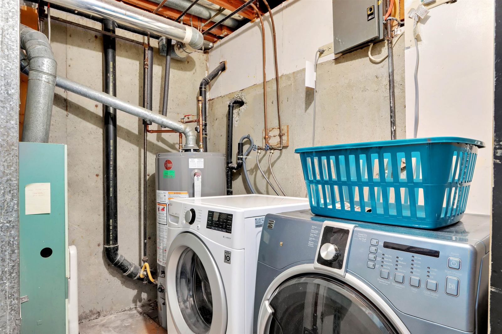 Listing Image 20