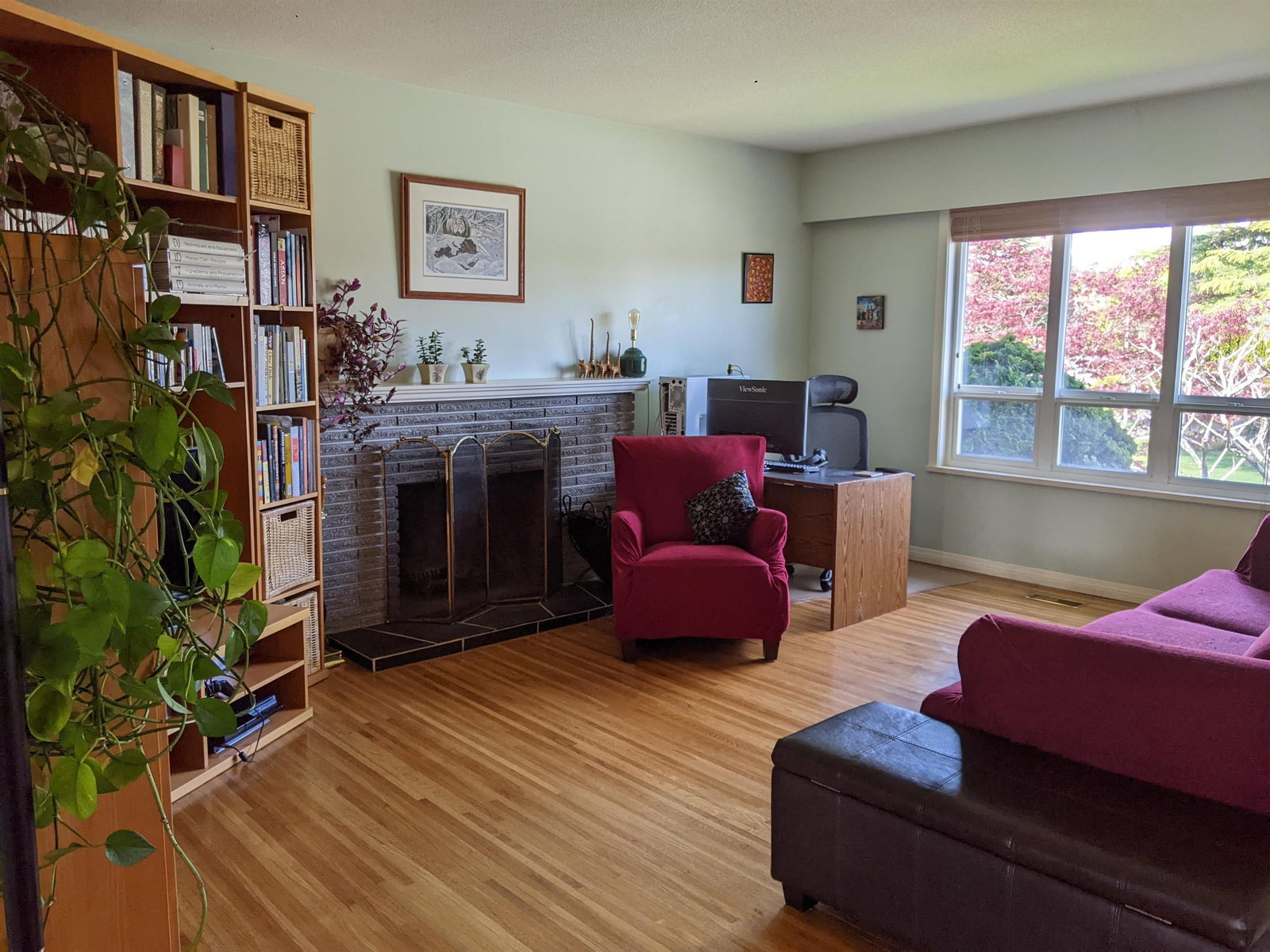 Listing Image 10
