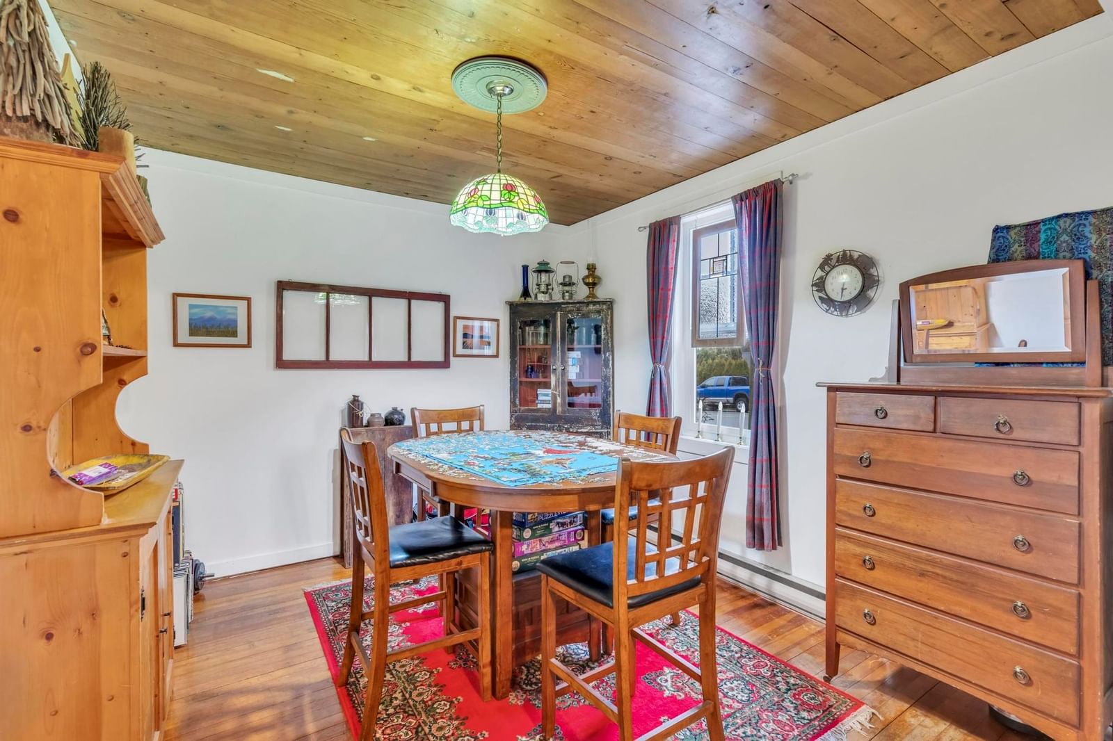 Listing Image 6