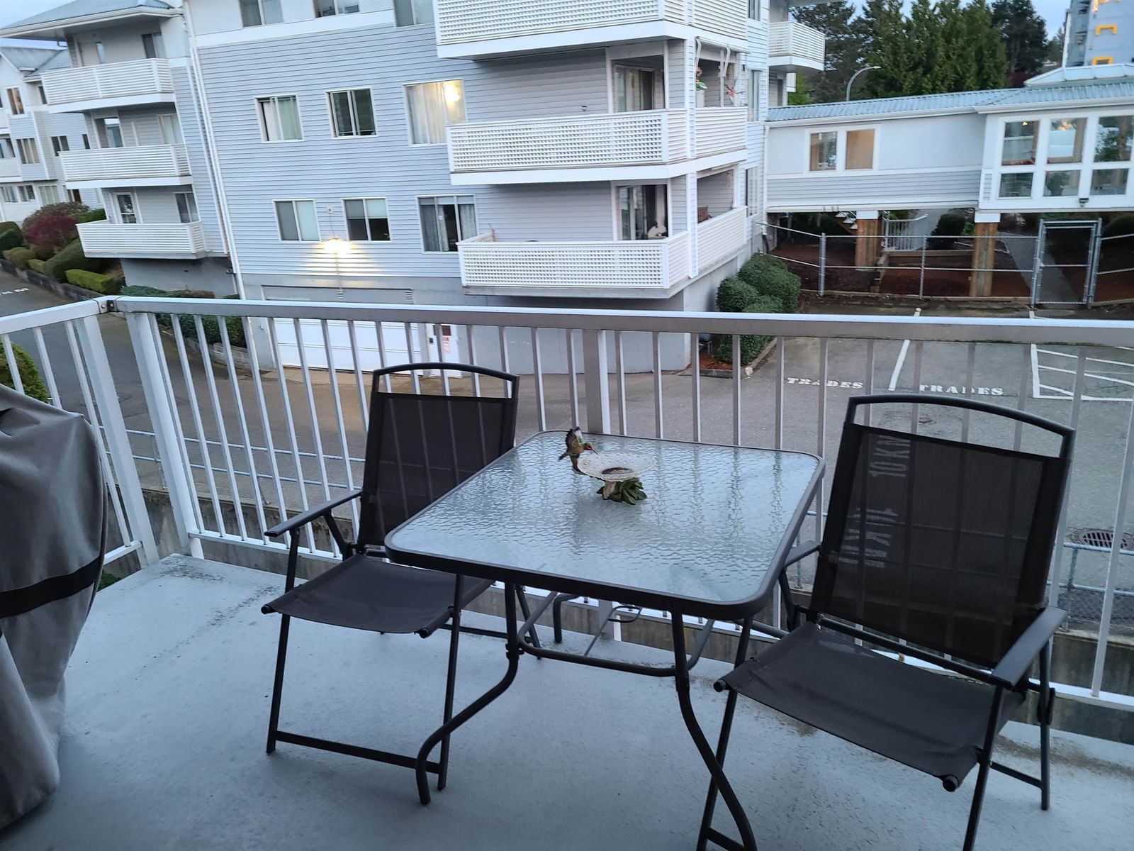 Listing Image 13