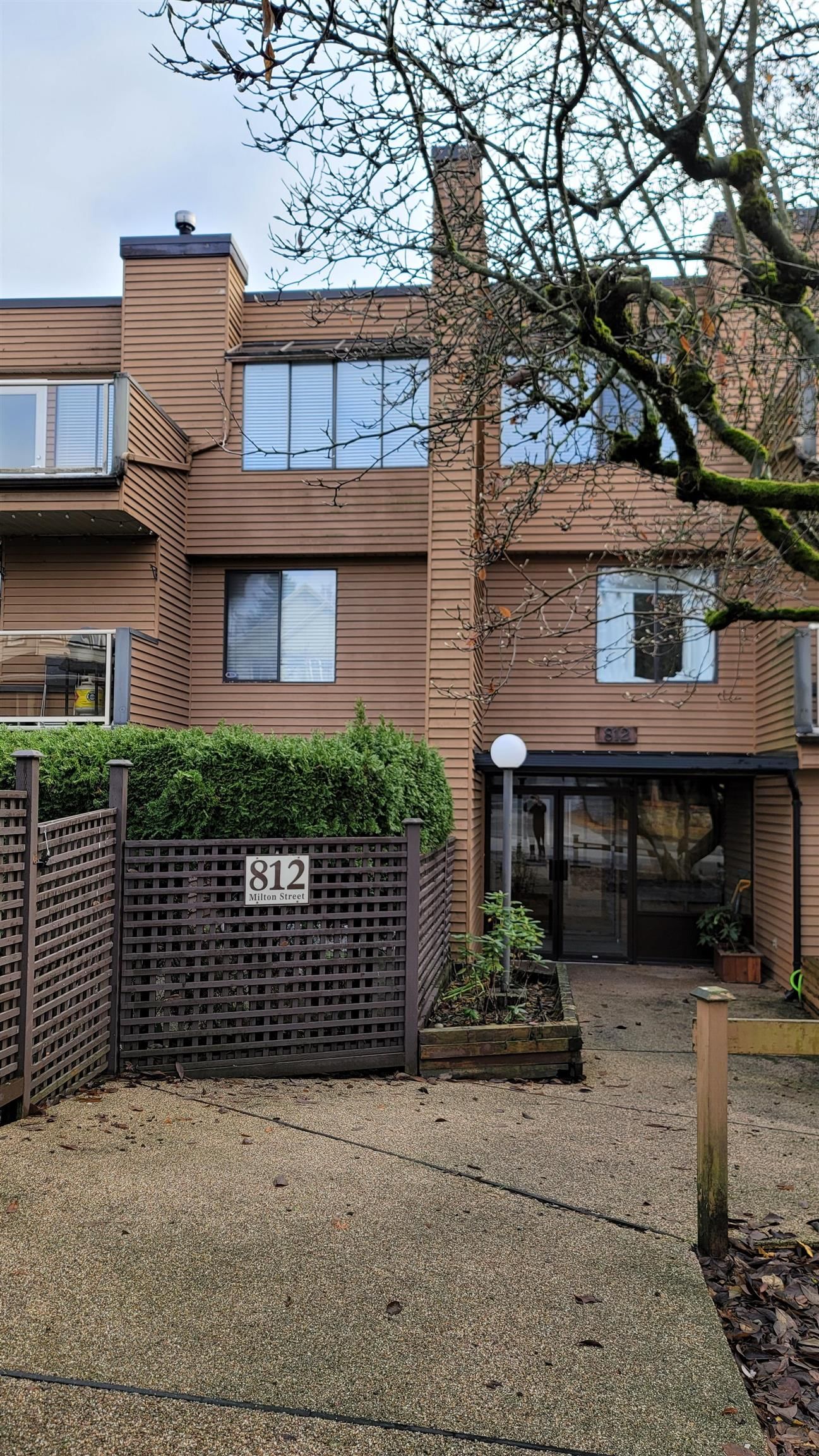 Listing Image 28