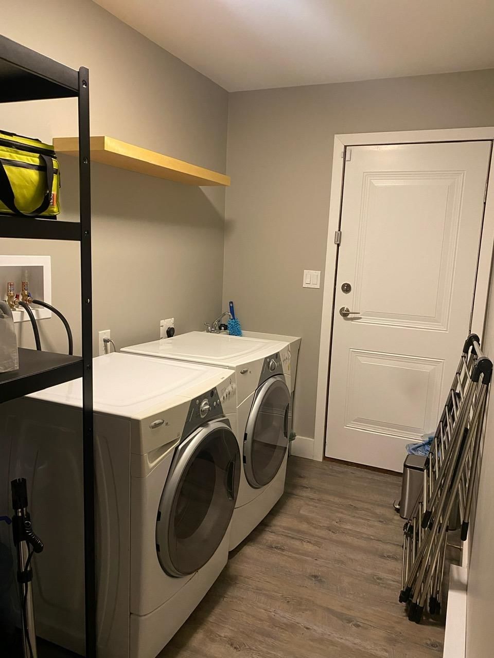 Listing Image 12