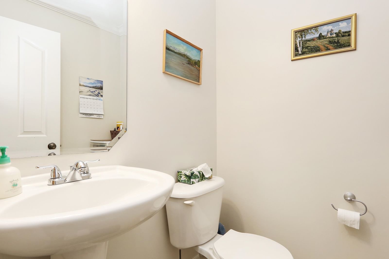 Listing Image 12