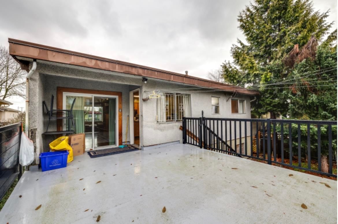 Listing Image 16