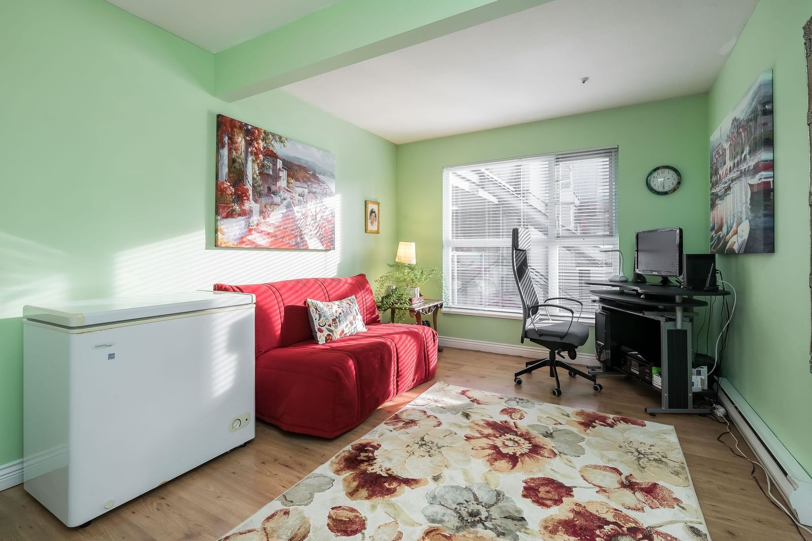 Listing Image 22