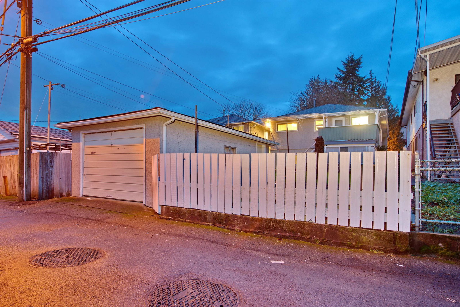 Listing Image 5