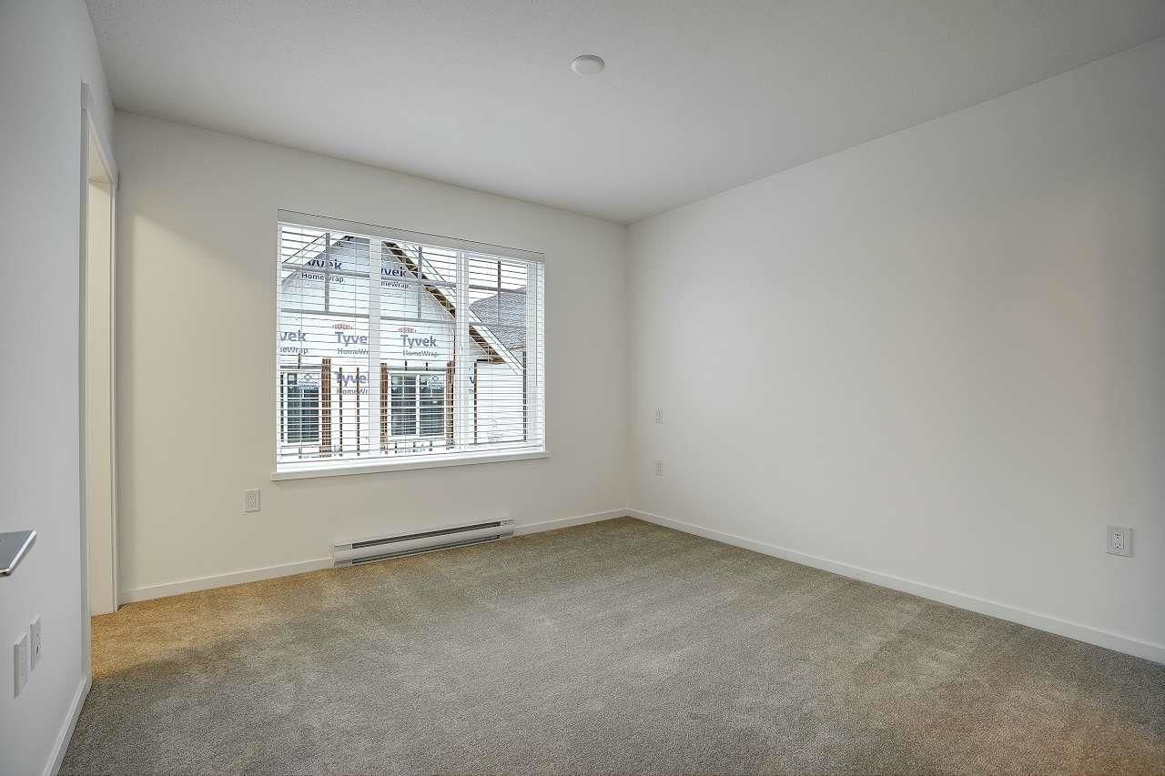 Listing Image 30