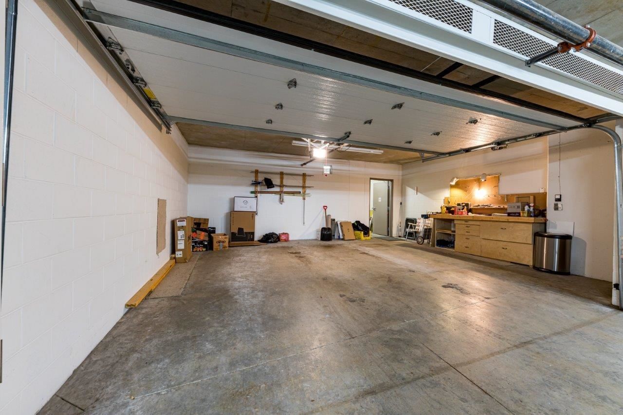 Listing Image 26