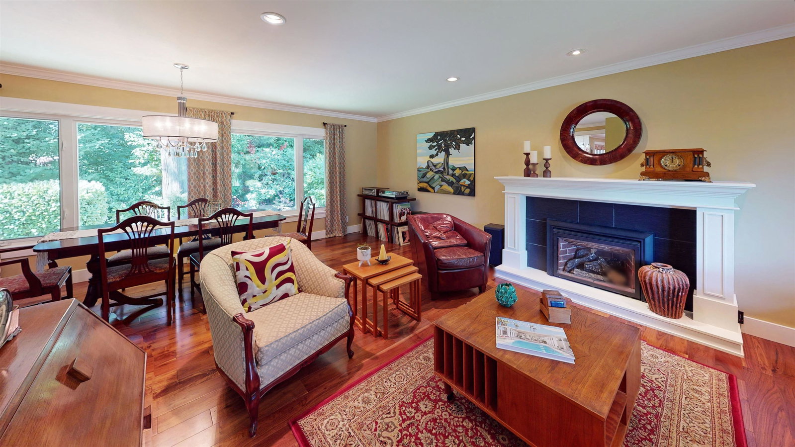 Listing Image 6