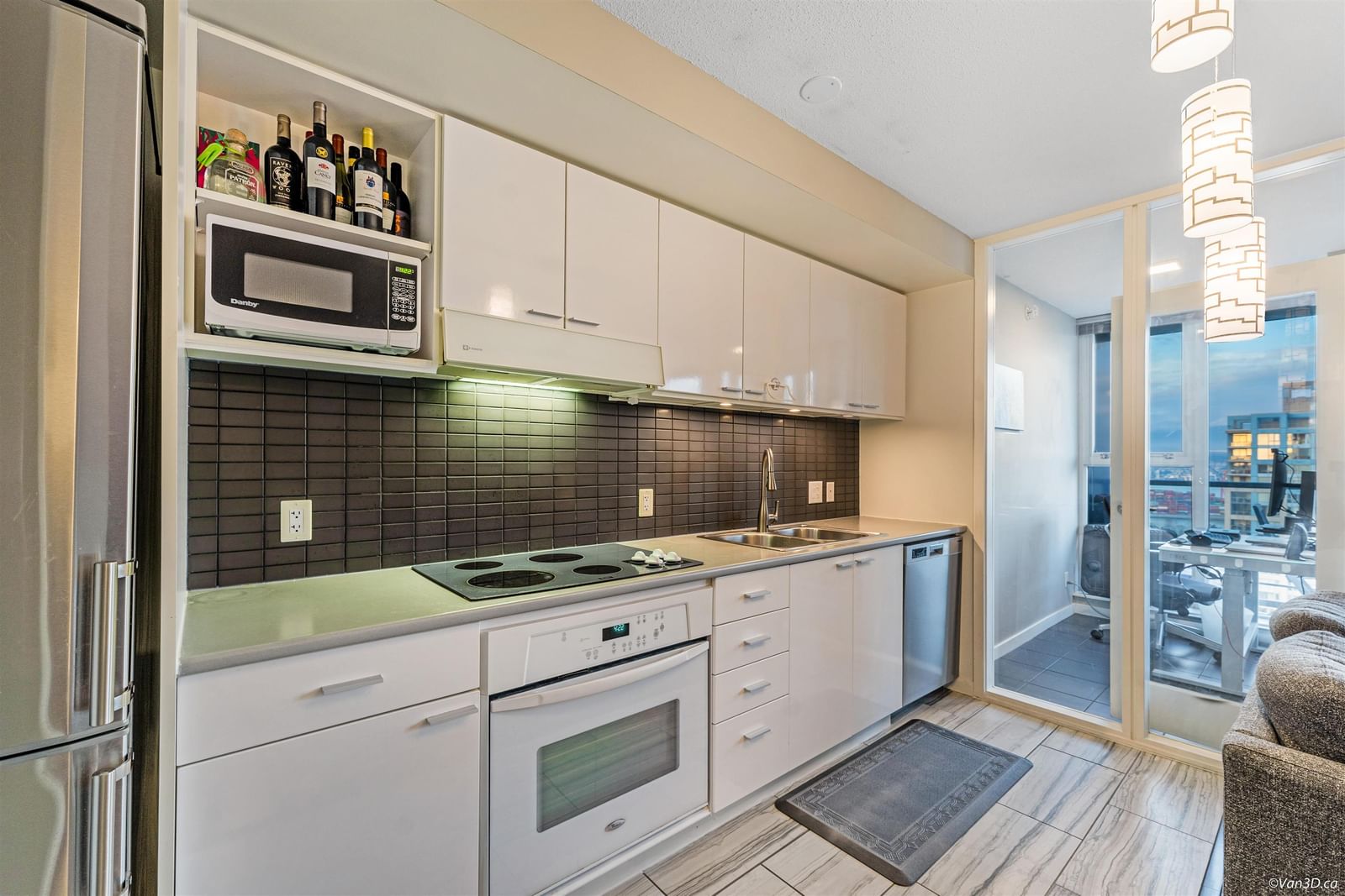 Listing Image 19