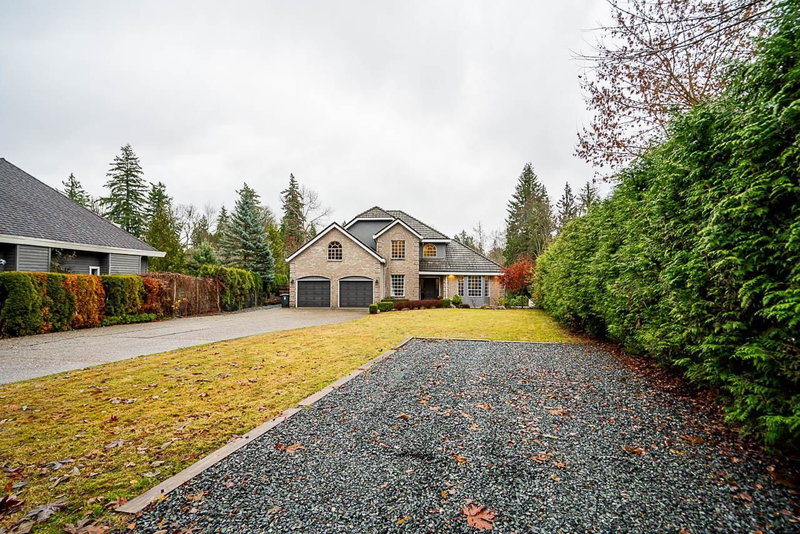 4570 Maysfield Crescent, Langley, V3A 4M1 | Image 2