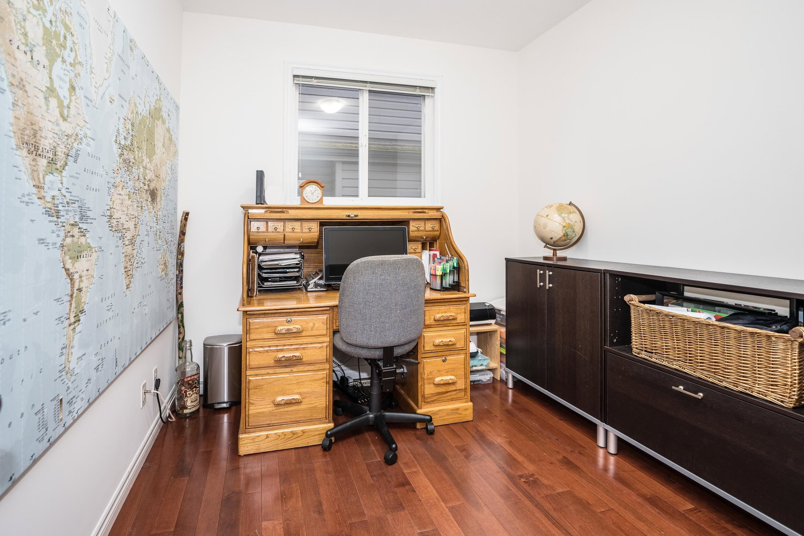 Listing Image 16
