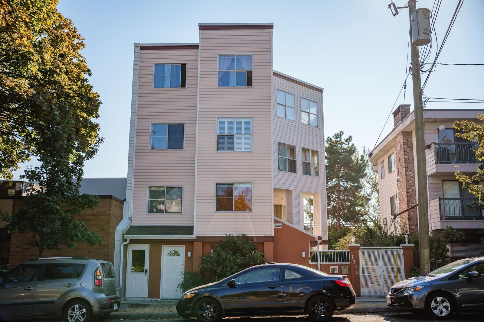 Listing Image 21