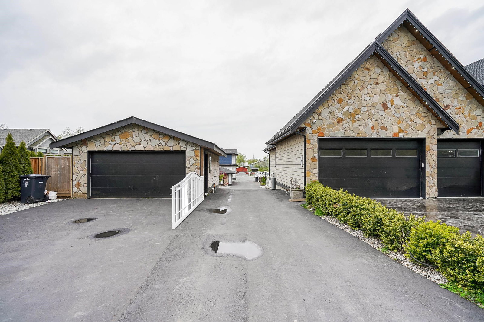 Listing Image 33