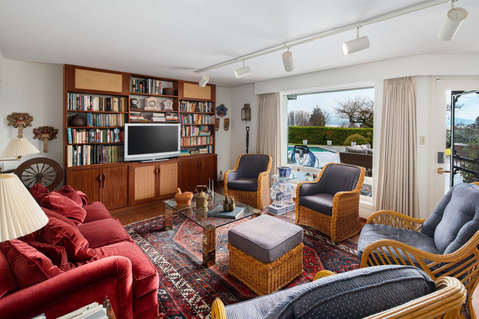 Listing Image 15