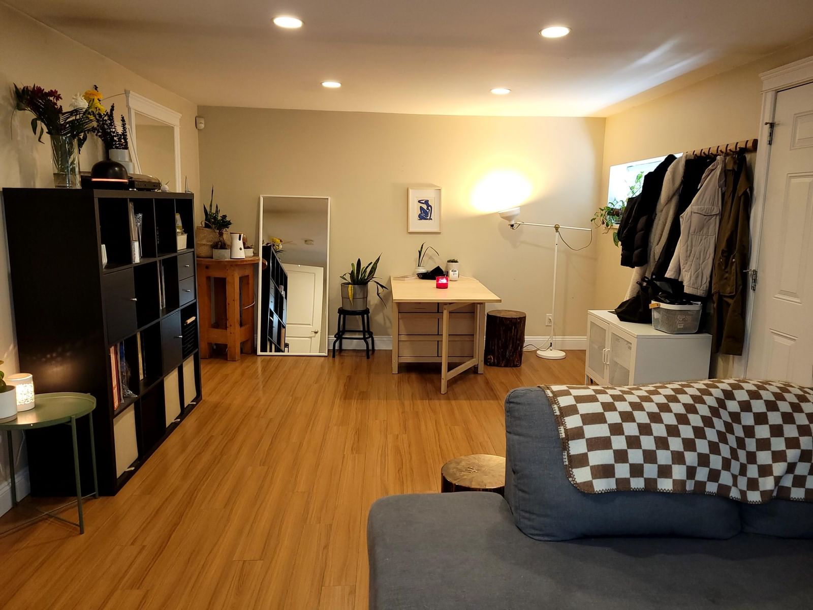 Listing Image 14