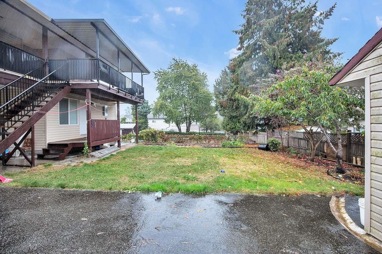 Listing Image 3