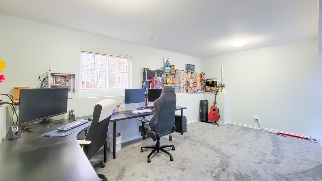 Listing Image 32