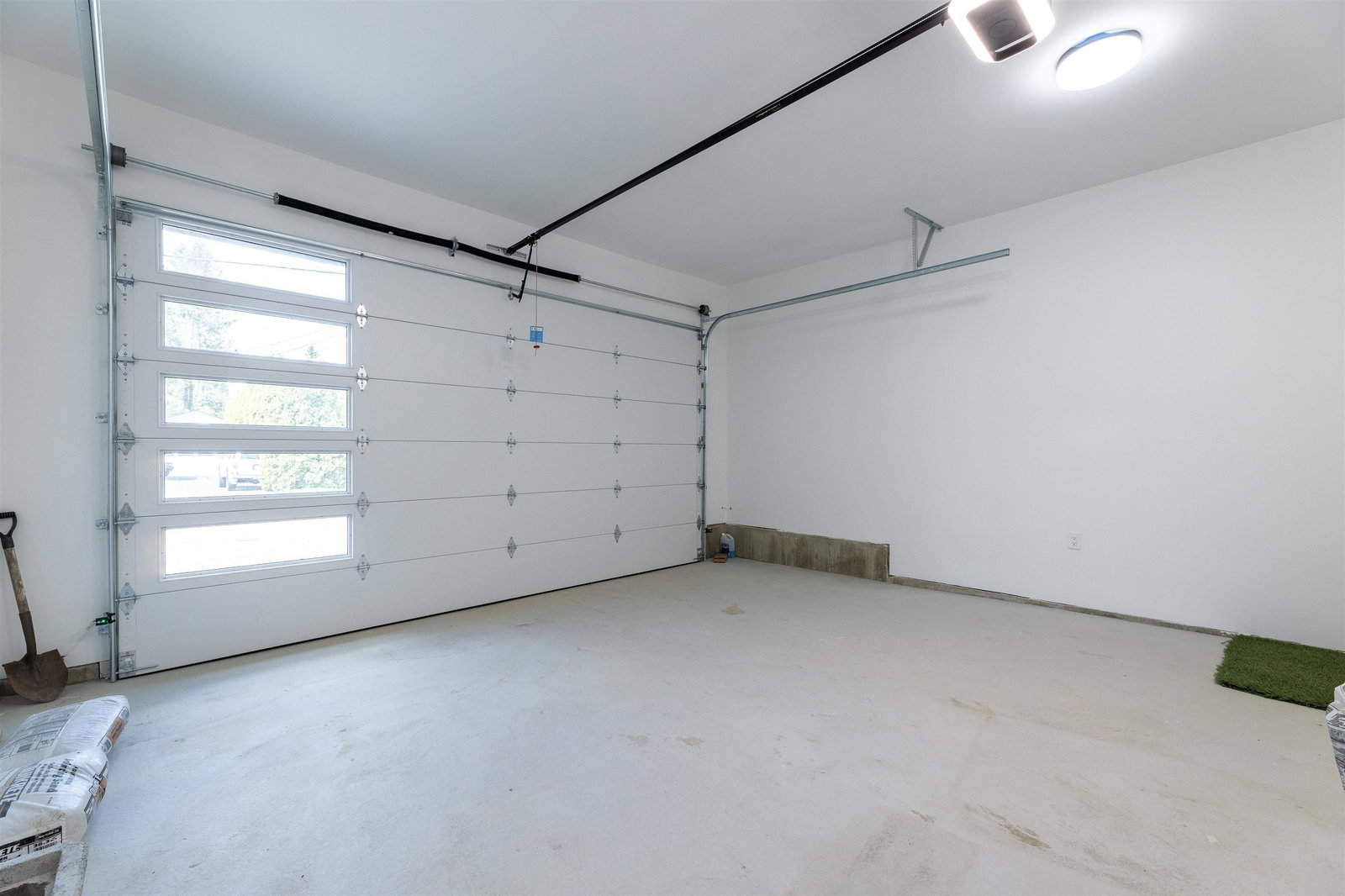 Listing Image 37