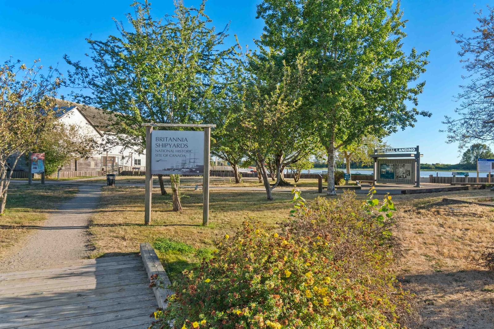 Listing Image 28