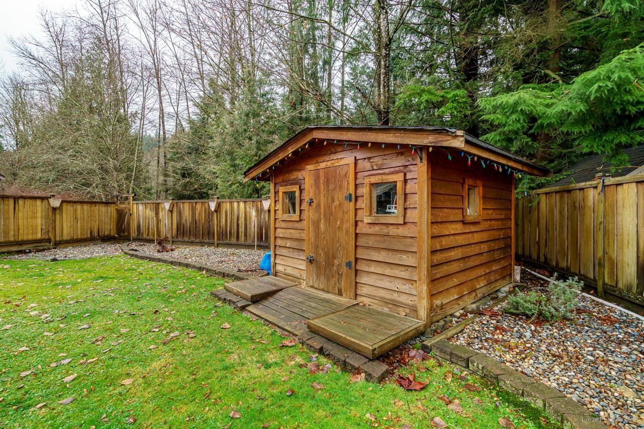 Listing Image 6
