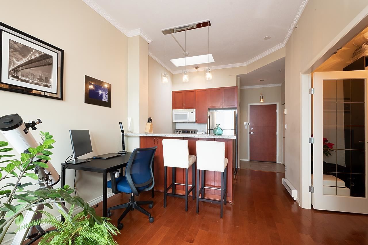 Listing Image 15