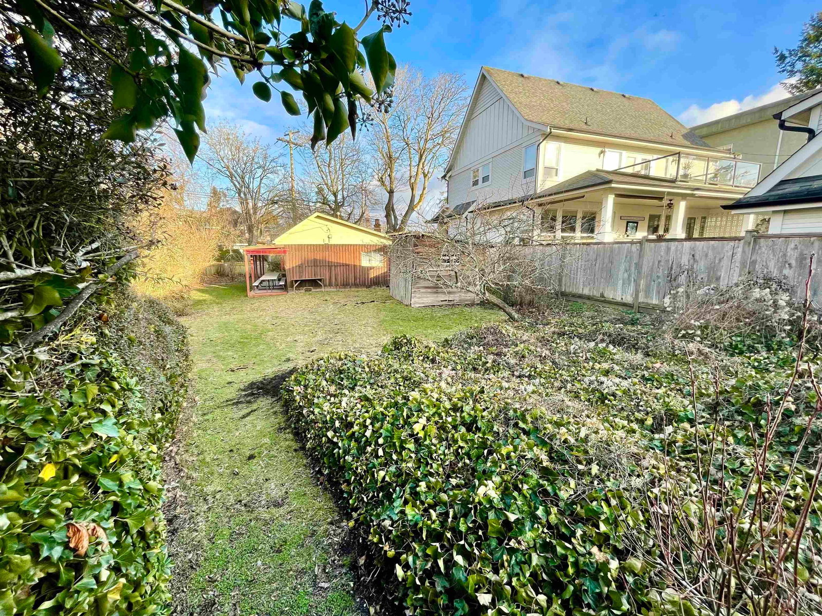 Listing Image 10