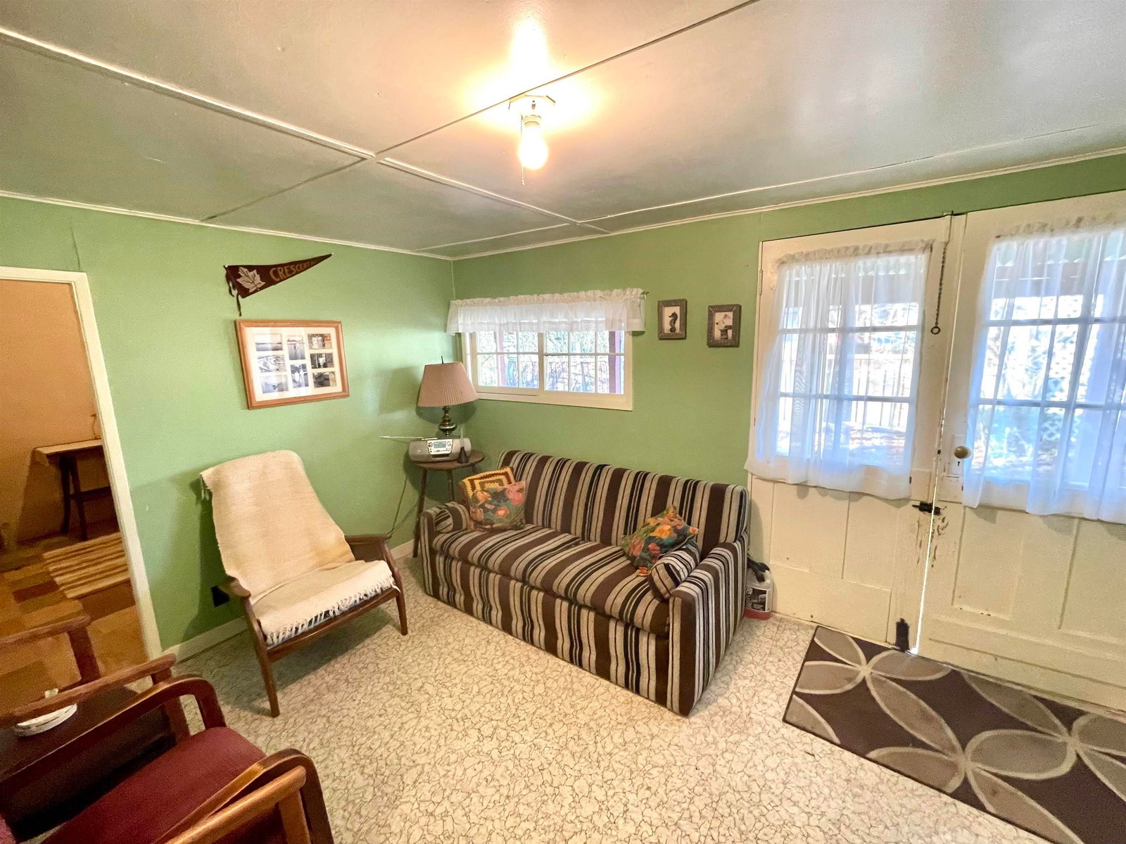 Listing Image 16