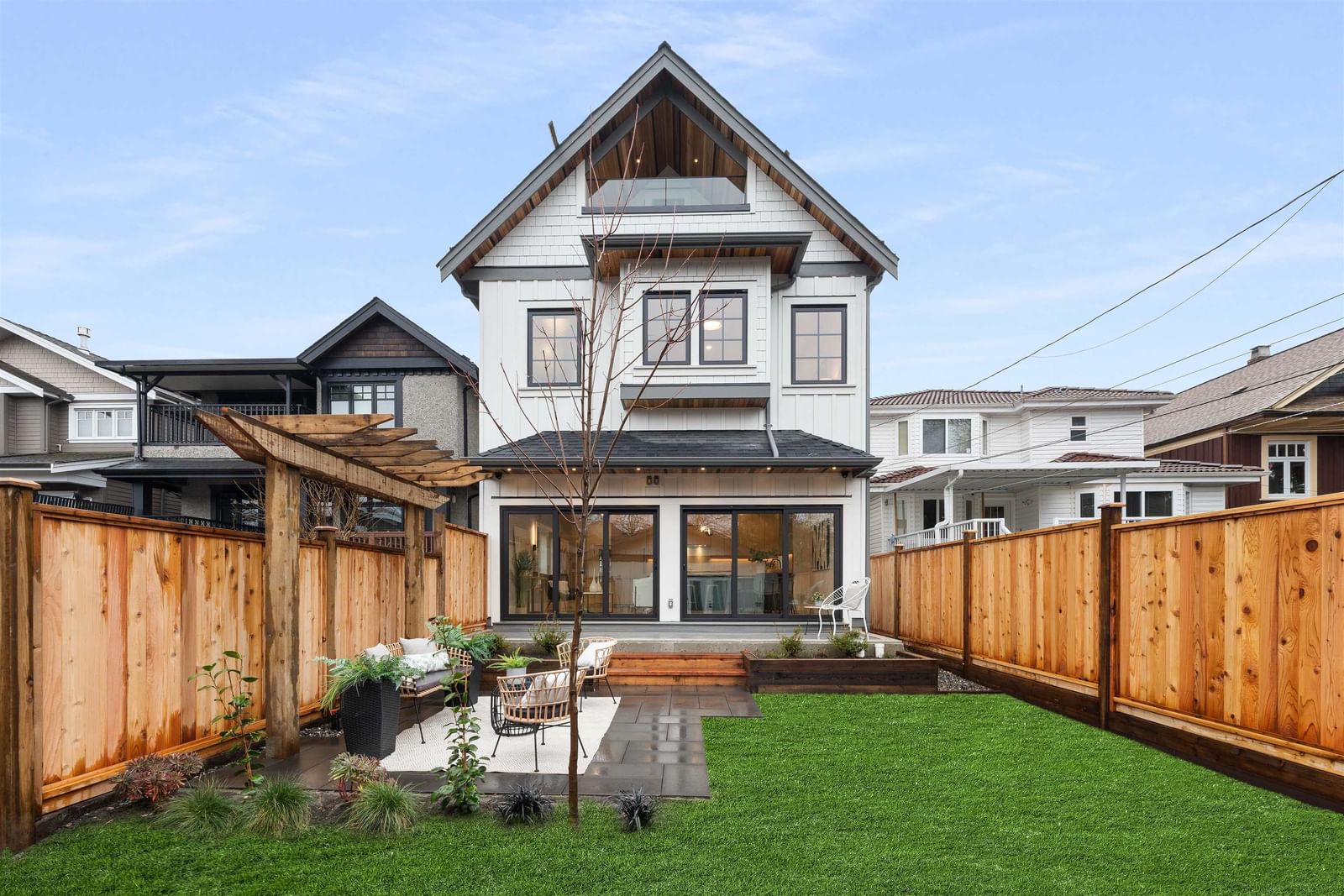 Listing Image 1