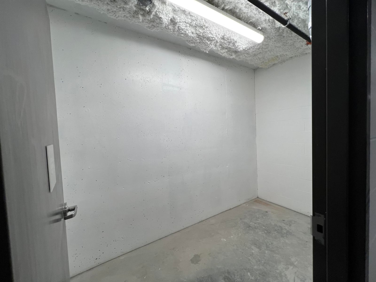 Listing Image 34