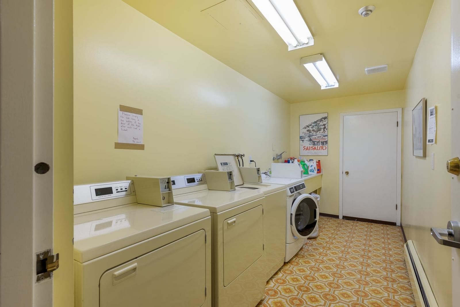 Listing Image 22