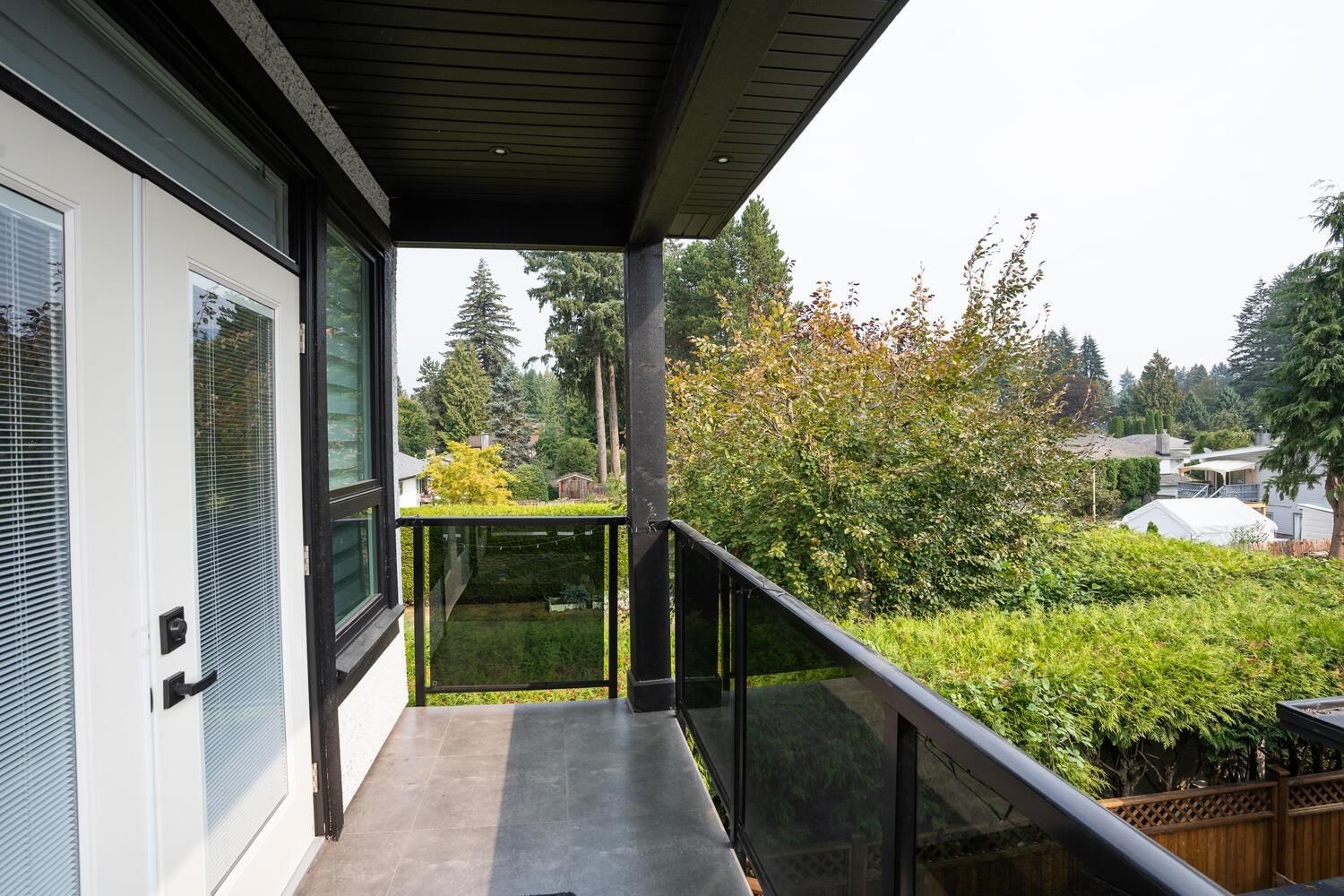Listing Image 24