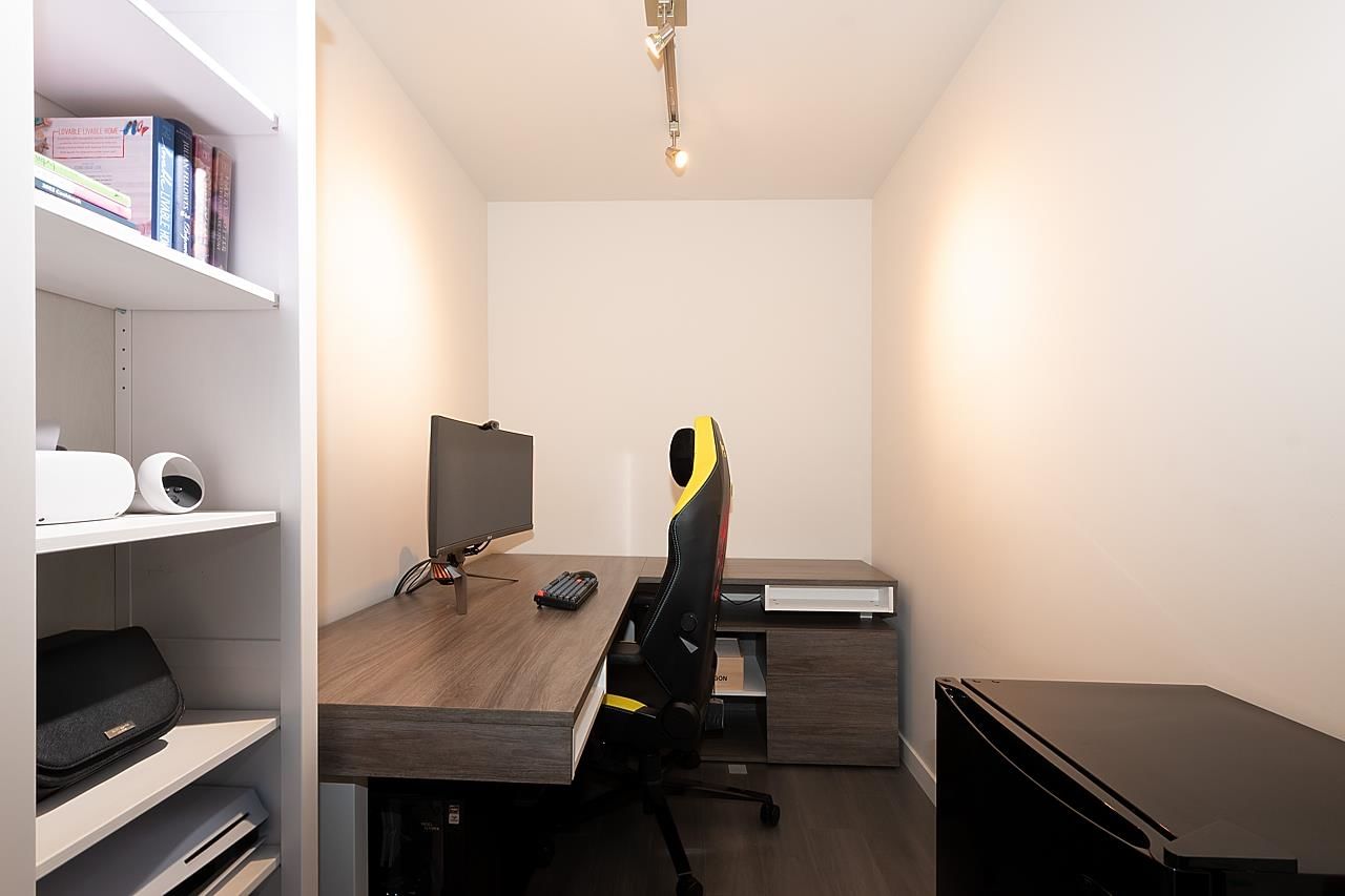 Listing Image 20