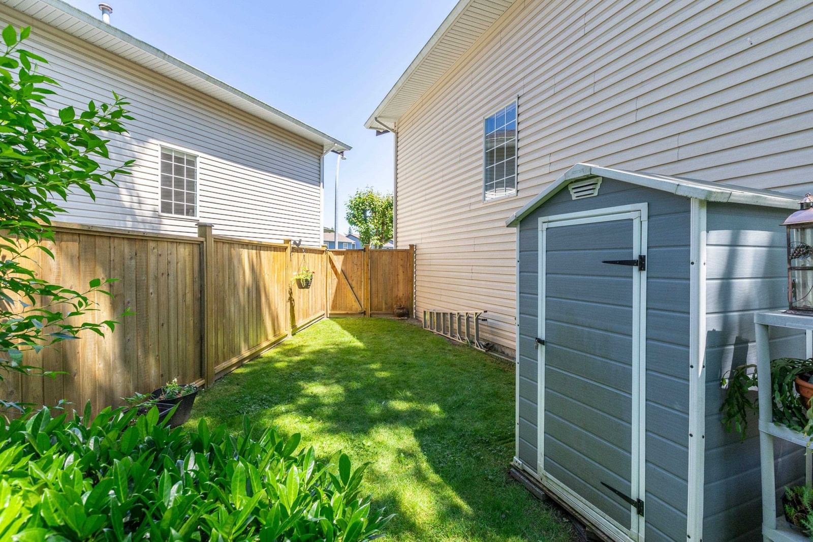 Listing Image 17