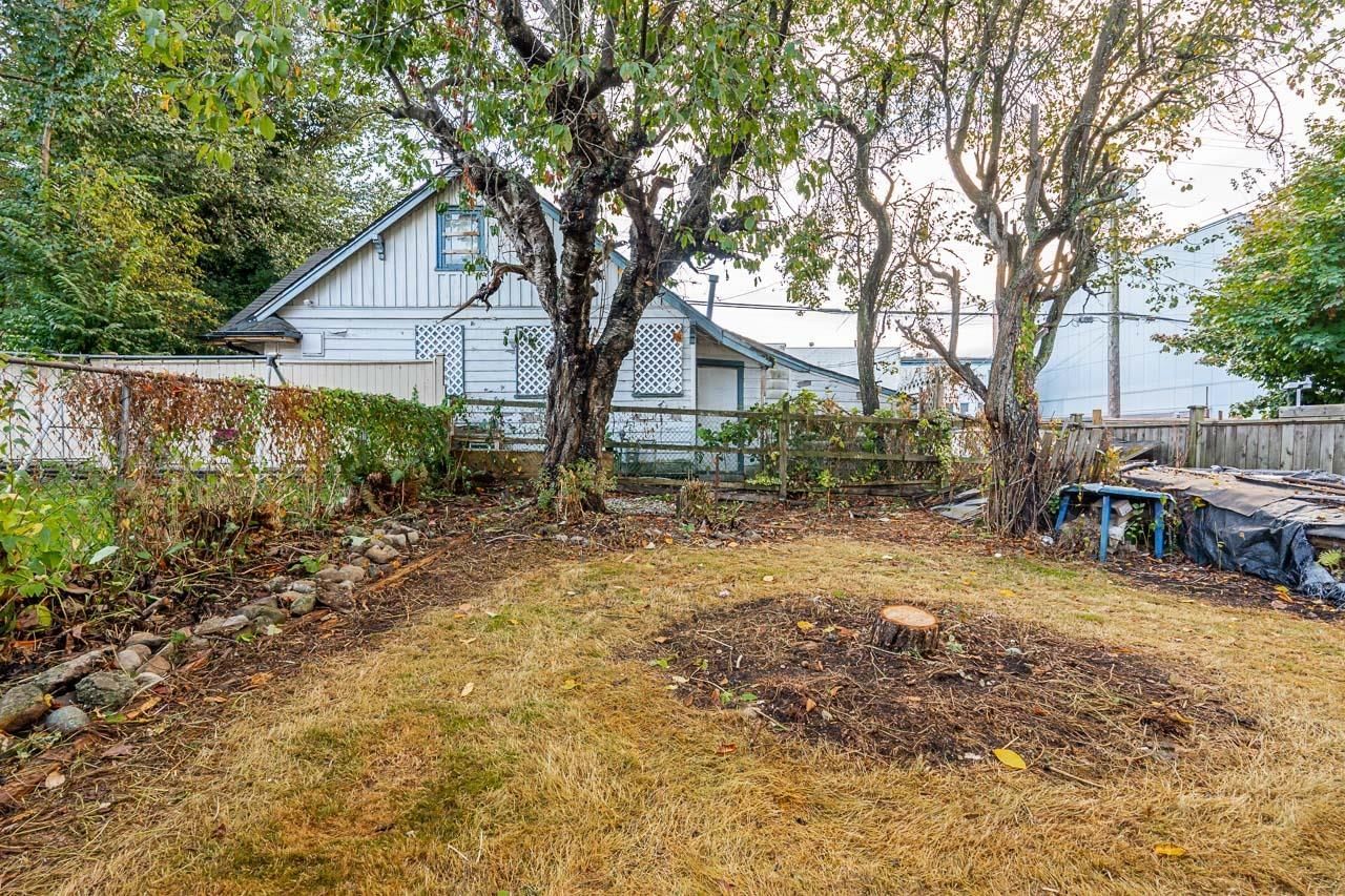 Listing Image 27
