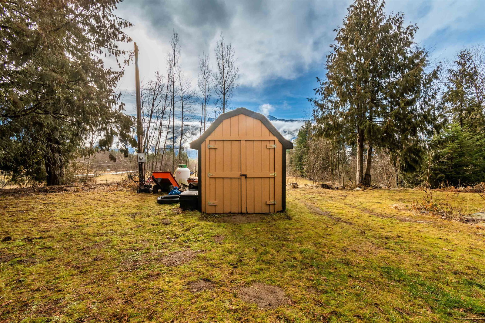 Listing Image 10