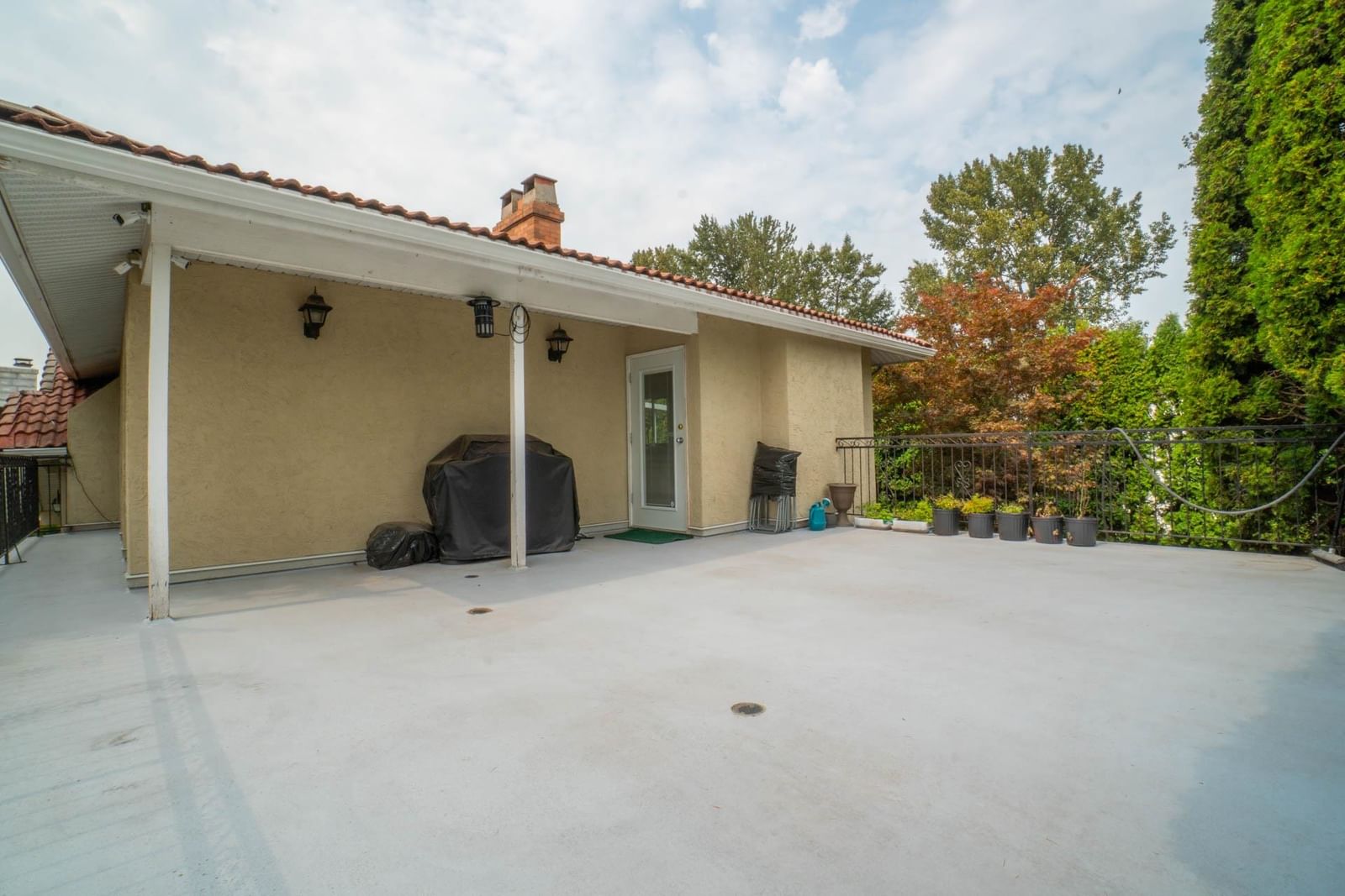 Listing Image 38