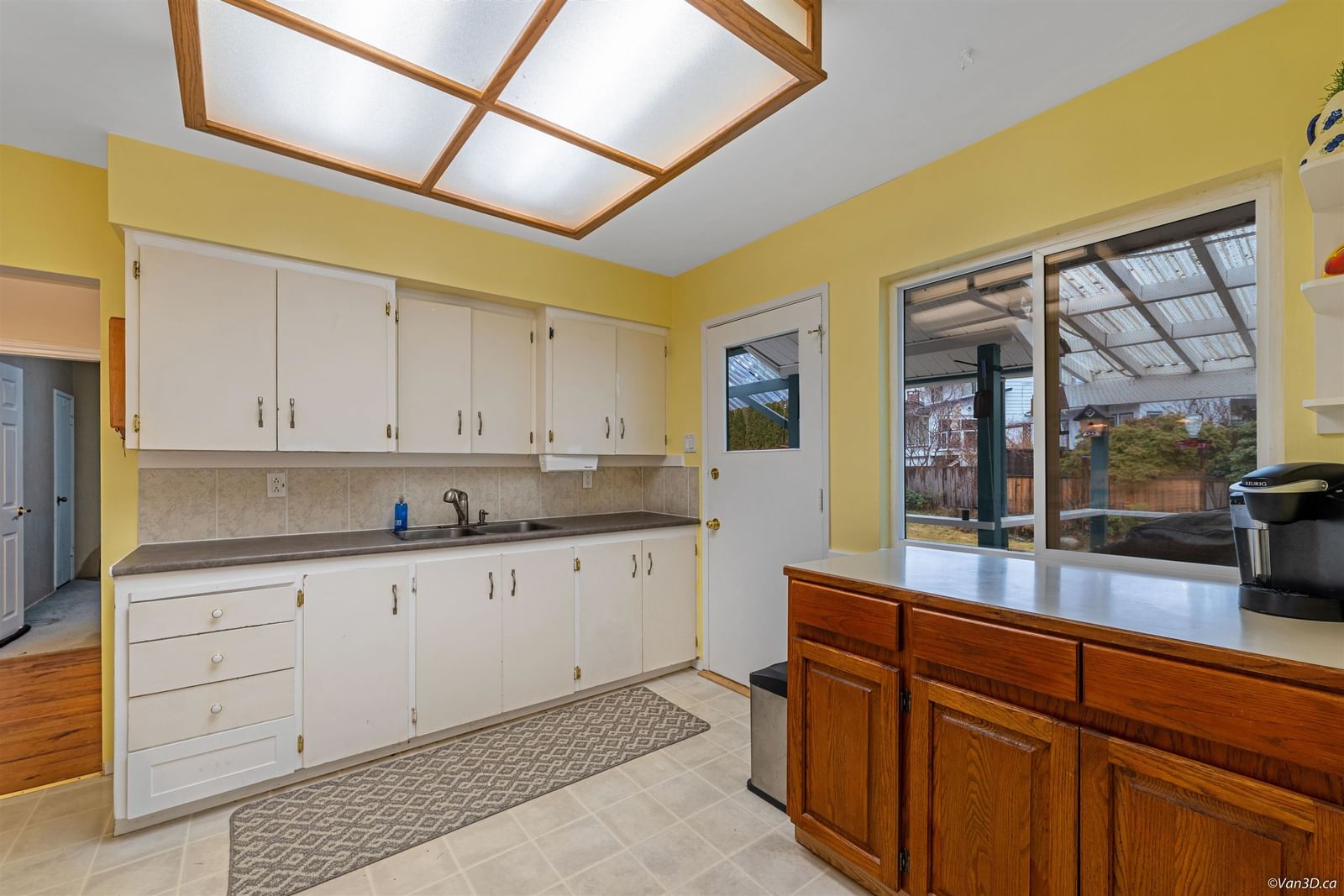 Listing Image 8