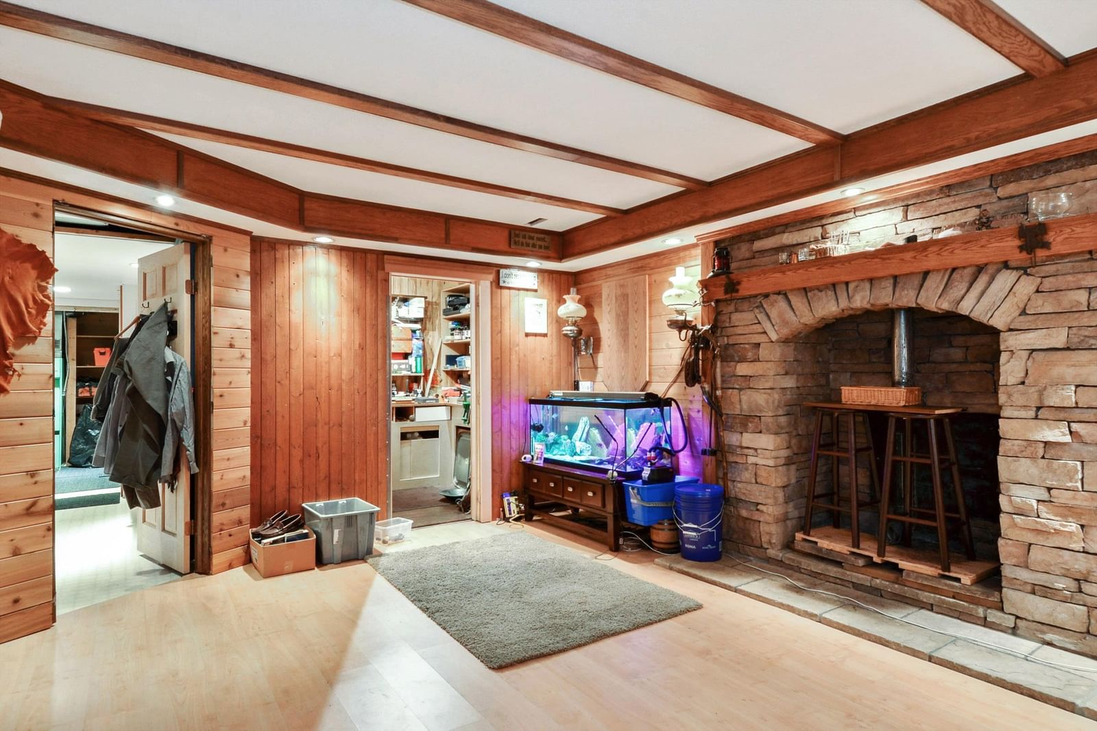 Listing Image 15