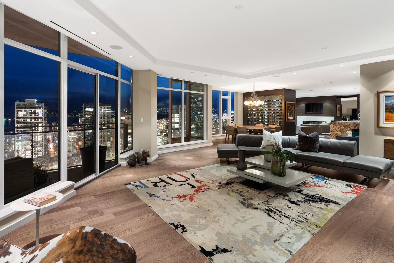 Listing Image 16