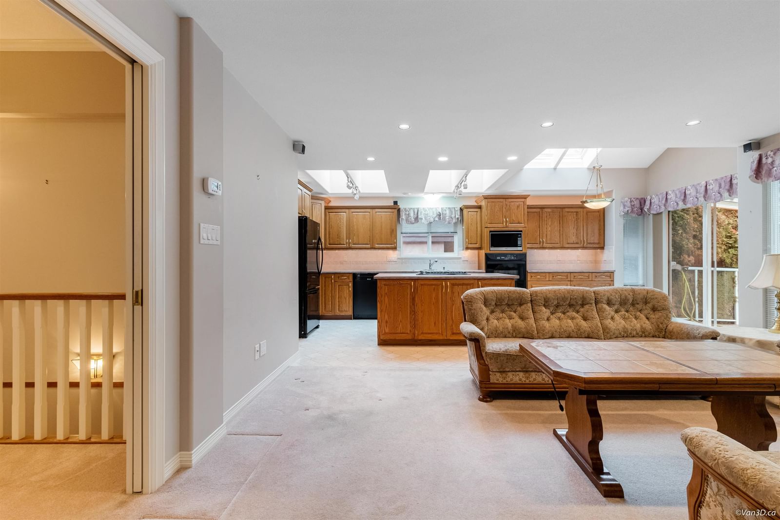 Listing Image 14