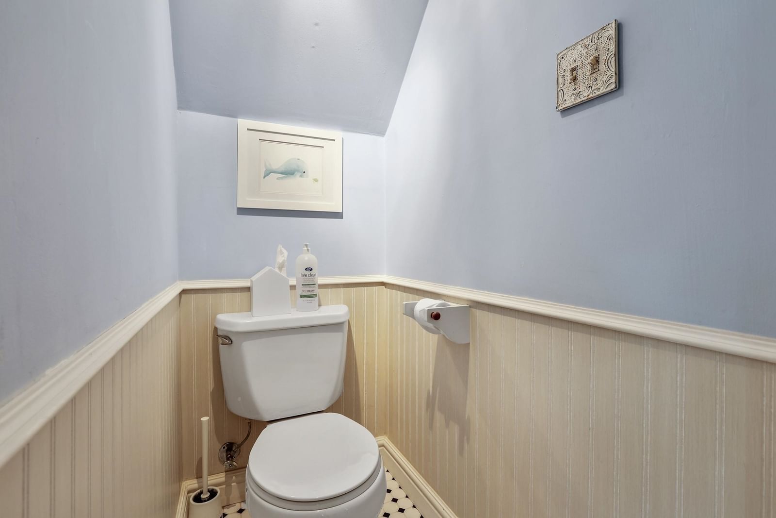 Listing Image 19